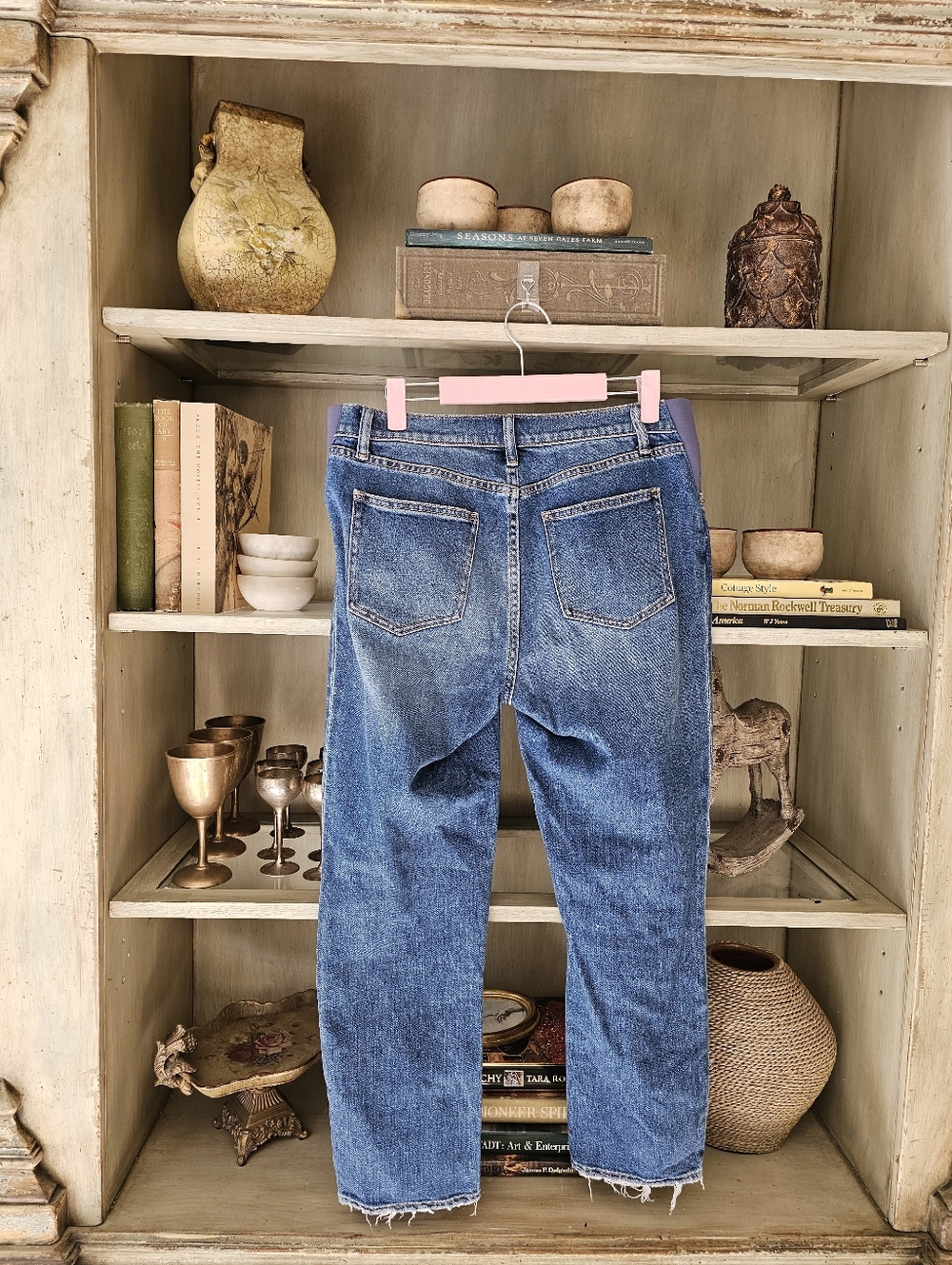 HATCH Boyfriend Maternity Straight Darker Mid Wash Jeans - Picture 9 of 10